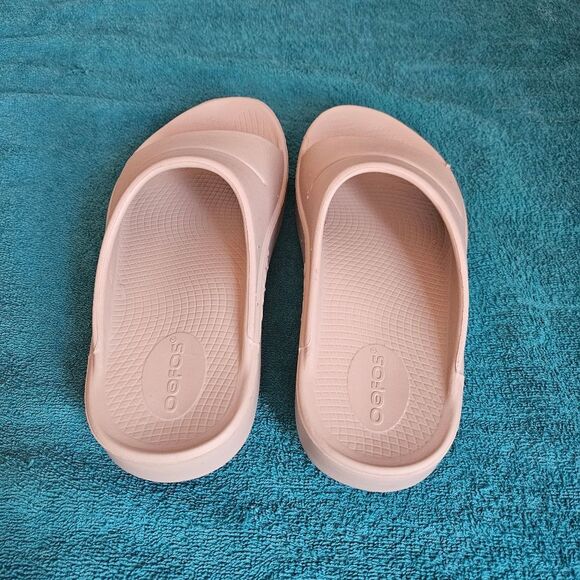 Oofos OOahh slide sandals Unisex - Picture 3 of 11